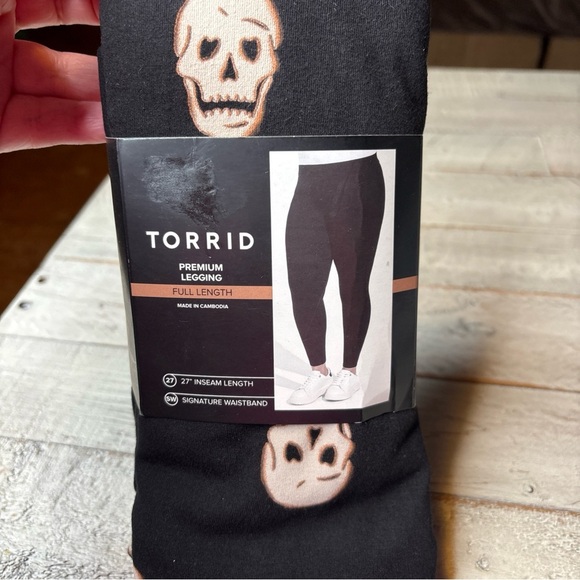 (Sold)  Full Length Signature Waist Premium Moody Skulls Leggings  4X (26) - Picture 9 of 12